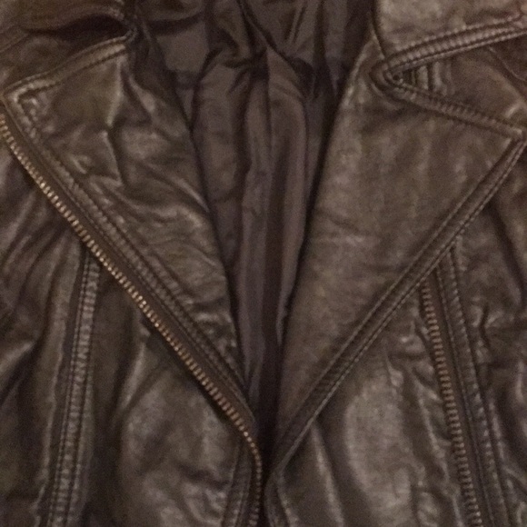 DMs e - Picture 2 of 5